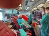 Podczas akcji krew oddało 27 mieszkańców powiatu, na zdjęciu jeden z nich., 