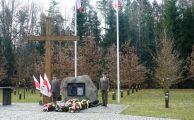 Uroczystości pod pomnikiem „Golgota Leśników polskich i ich rodzin pomordowanych na Wschodzie w latach 1939-1948”, 